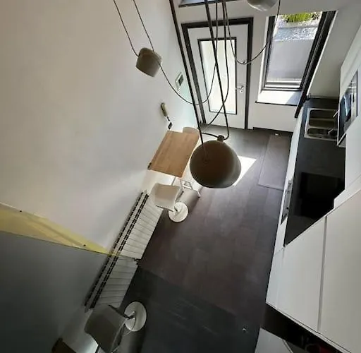 Casa Indipendente Con Vista Acquedotto *
